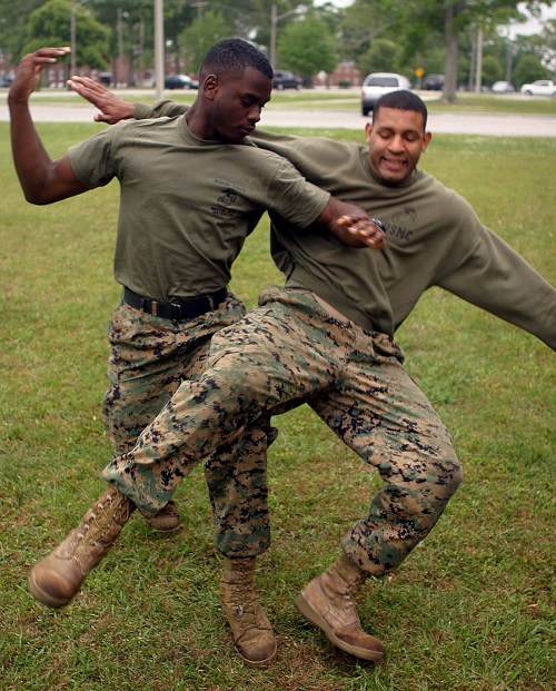 Marine corps web clearance belt